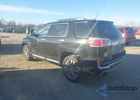 2016 GMC Terrain Denali z USA, uszkodzony, nr VIN 2GKFLVE32G6178726